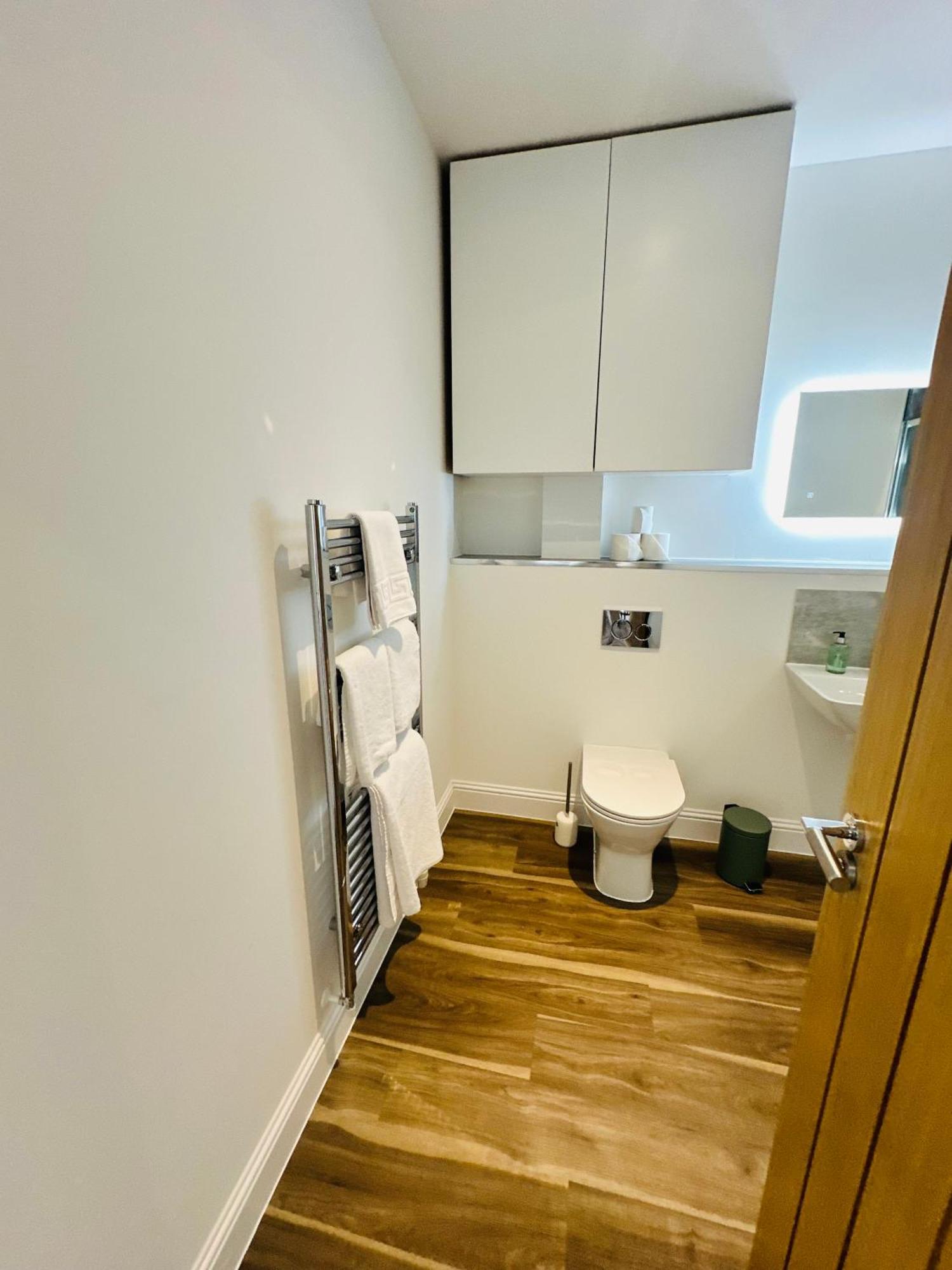 Barnet House Serviced Apartments Dunfermline Exteriér fotografie