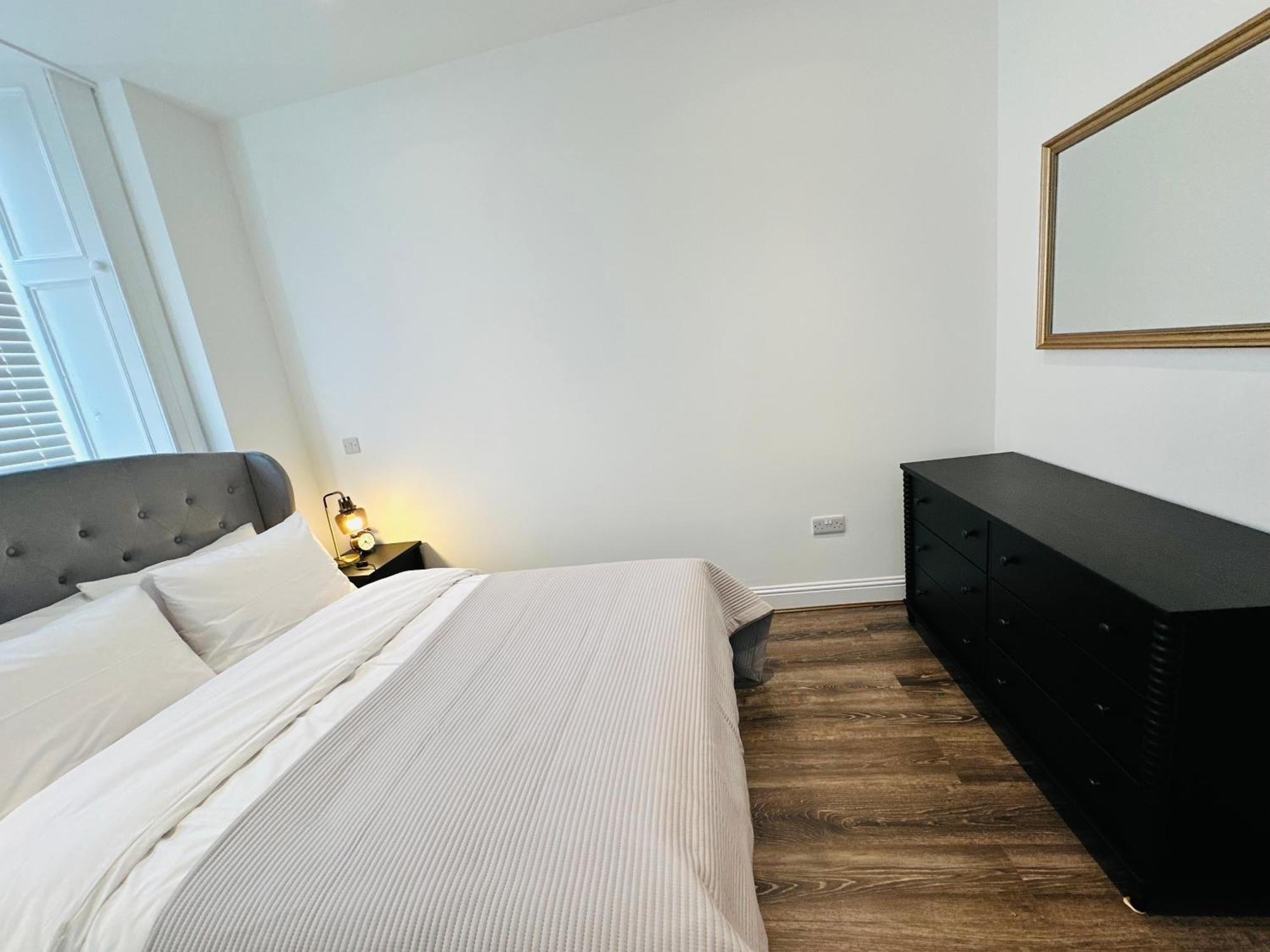 Barnet House Serviced Apartments Dunfermline Exteriér fotografie
