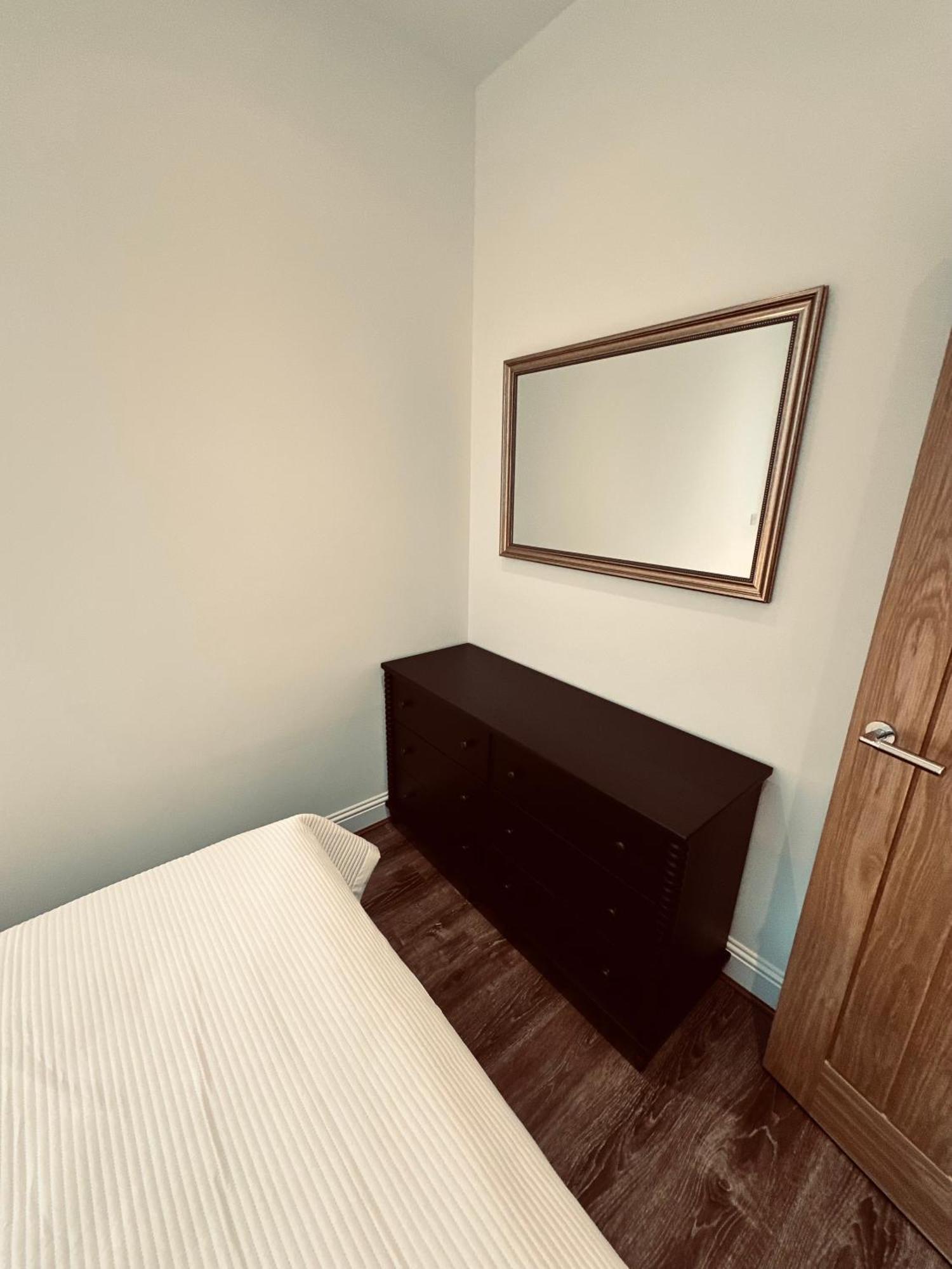 Barnet House Serviced Apartments Dunfermline Exteriér fotografie
