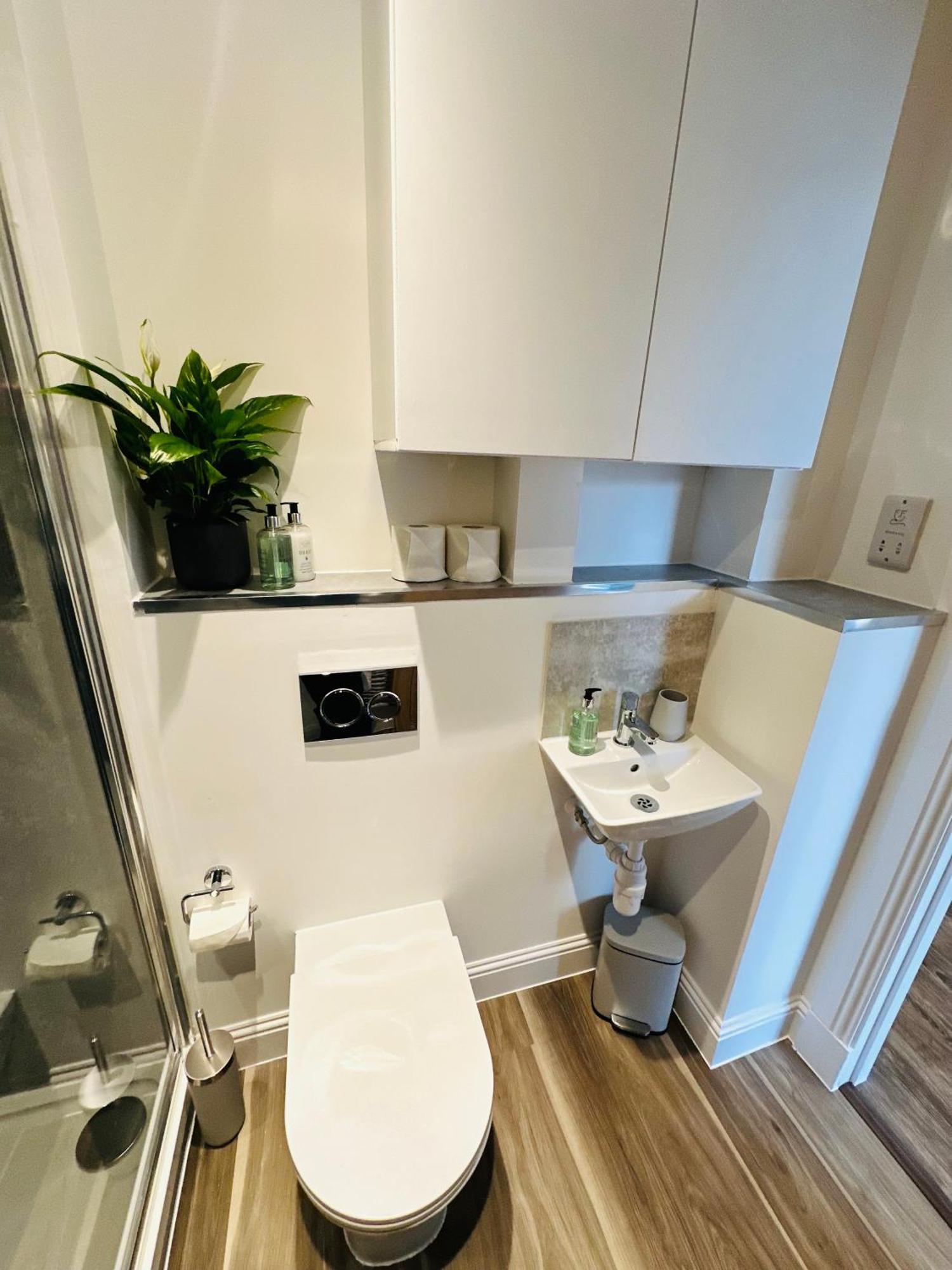 Barnet House Serviced Apartments Dunfermline Exteriér fotografie