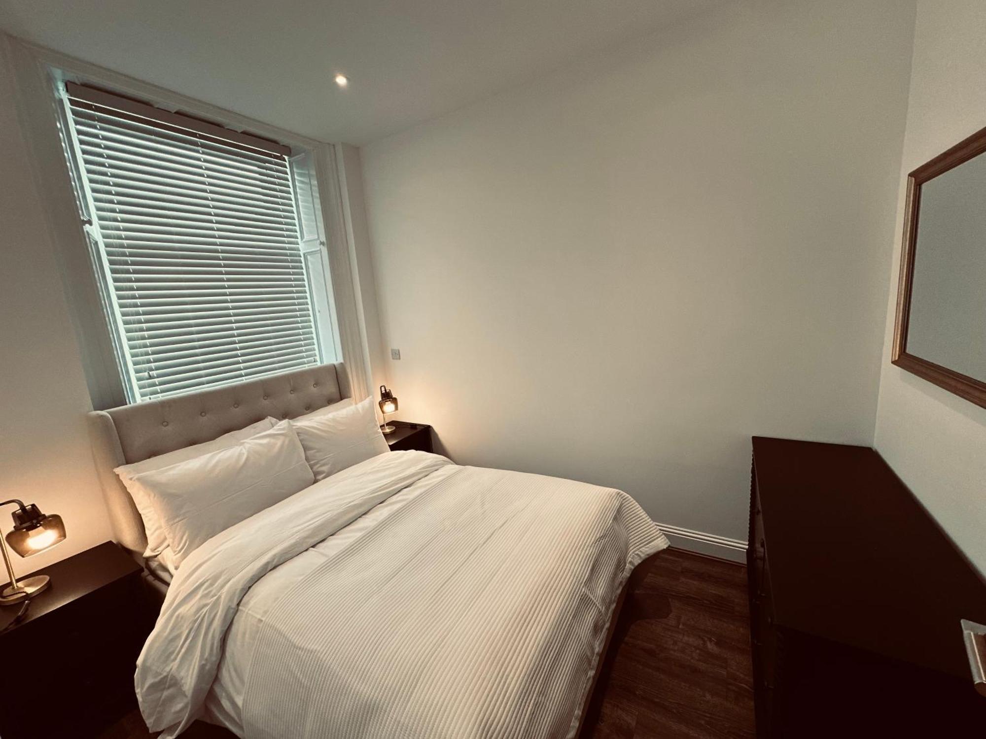 Barnet House Serviced Apartments Dunfermline Exteriér fotografie